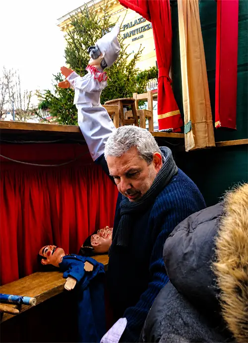 Antonino Mercurio backstage during a puppet theatre performance